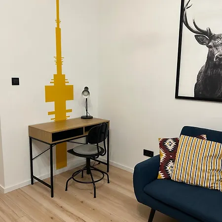R&l - Center بيتْش